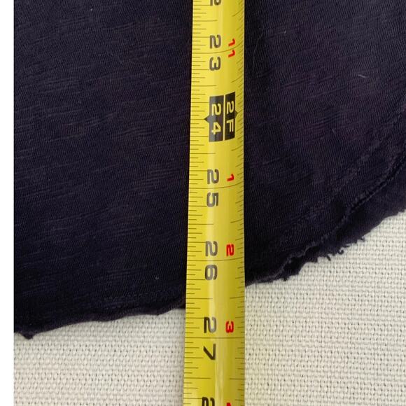 Left of Center V neck‎ tee - Picture 5 of 5